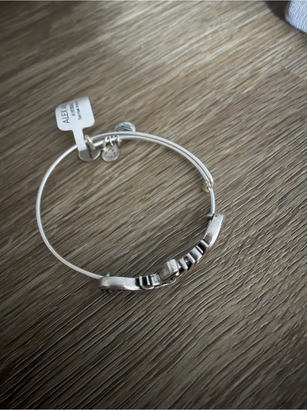 “Love” bangle - Picture 3 of 3